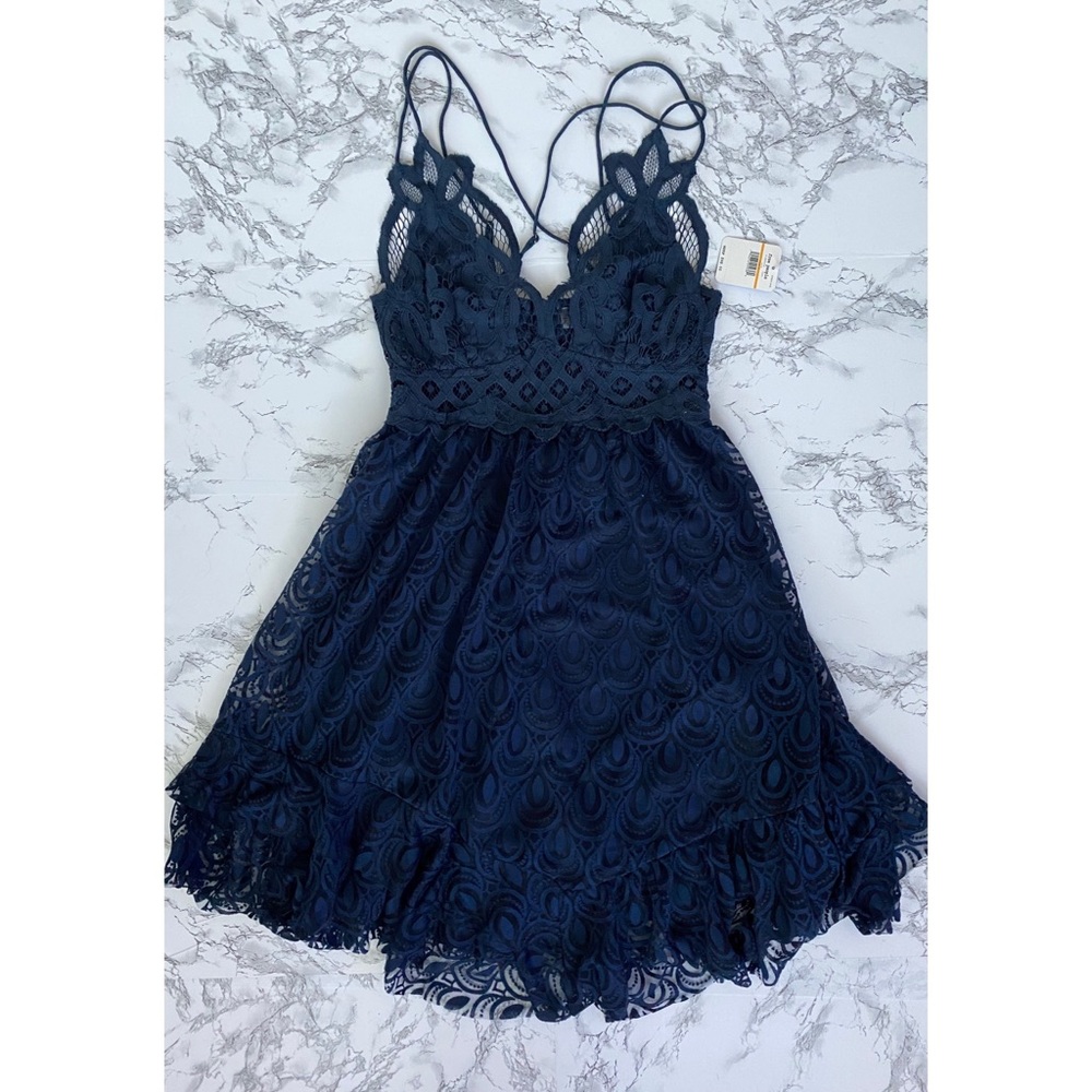 💕Free People Intimately Adella Burnout Slip Dress - Picture 12 of 16